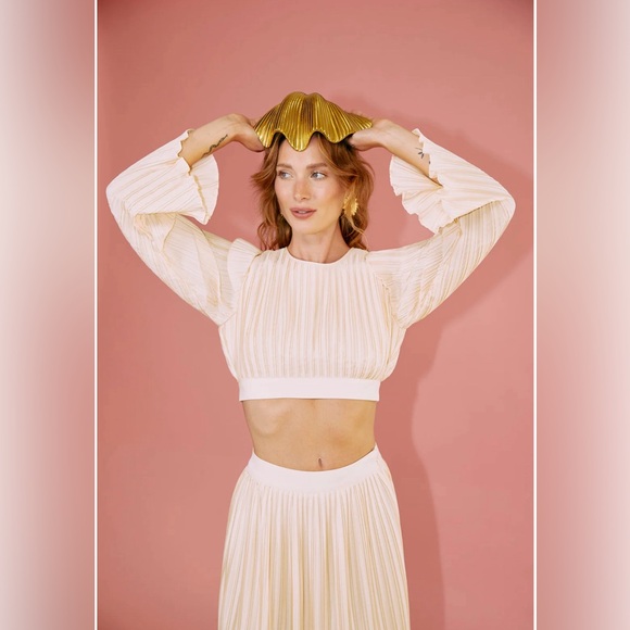 Rue stiic wide leg flowy pants, size small, color cream off white. - Picture 4 of 8